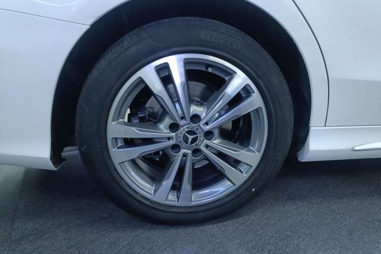 奔驰C级 2018款 C 200 L 运动版车身外观6008