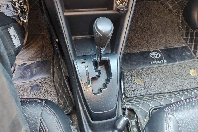 丰田 YARiS L 致炫 2021款 1.5L CVT领先版中控内饰18