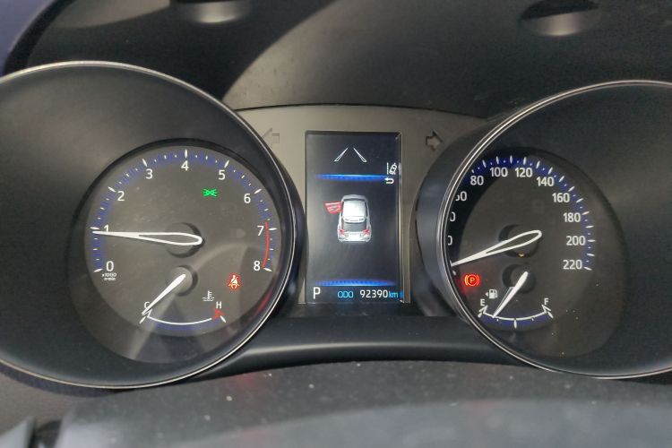 丰田C-HR 2021款 2.0L 豪华版中控内饰14