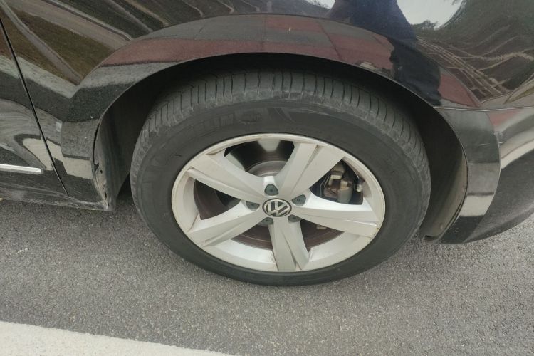 大众 帕萨特 2014款 1.8TSI DSG御尊版车身外观10