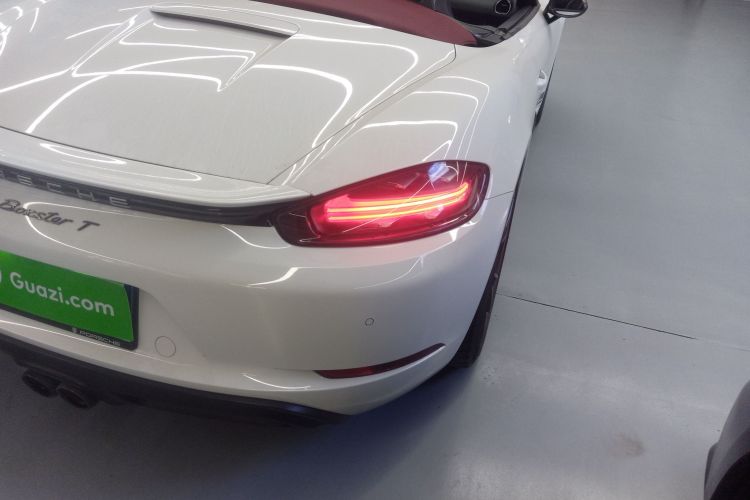 保时捷718 2019款 Boxster T 2.0T车身外观6006