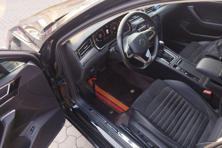 大众 迈腾 2020款 330TSI DSG 豪华型中控内饰20