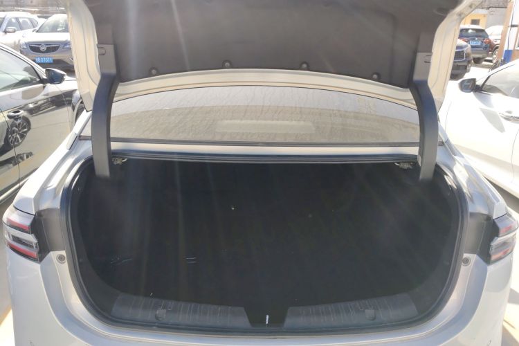 埃安 AION S Plus 2022款 80 智驾版局部细节23