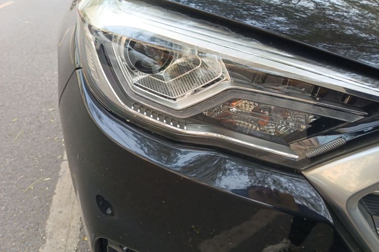 中国重汽VGV VGV U70 2020款 1.5T 自动智享精英导航版 7座车身外观6006