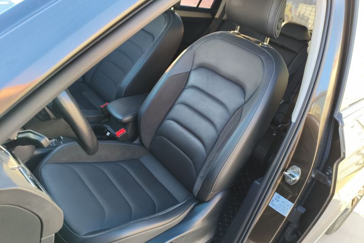 大众 途观L 2019款 改款 330TSI 自动两驱智动豪华版 国VI局部细节19