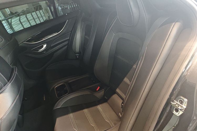 奔驰 2023款 AMG GT 50 四门跑车中控内饰21