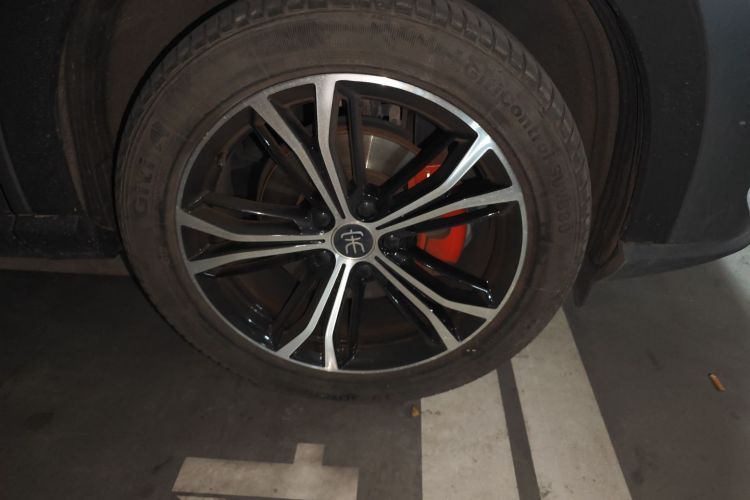 比亚迪 宋PLUS 2020款 1.5T 自动尊贵型车身外观6007