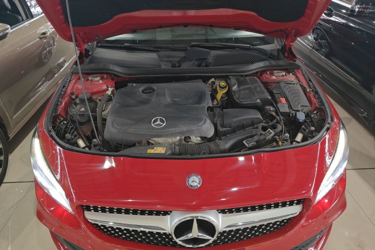 奔驰CLA 2016款 改款 CLA 200 时尚型机舱底盘24