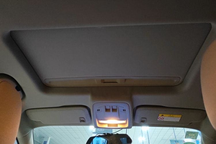 别克 威朗 2018款 三厢 15S 自动进取型中控内饰22