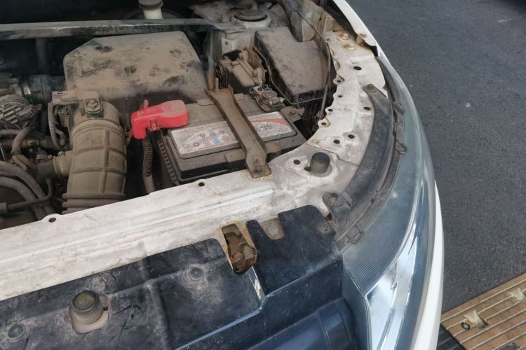 陆风X7 2015款 2.0T 全景尊贵版局部细节9007