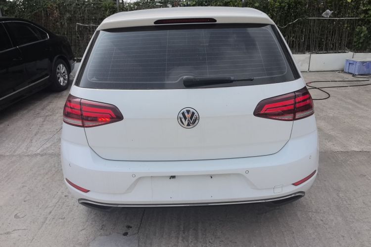 大众 高尔夫 2018款 230TSI 自动舒适型车身外观6004