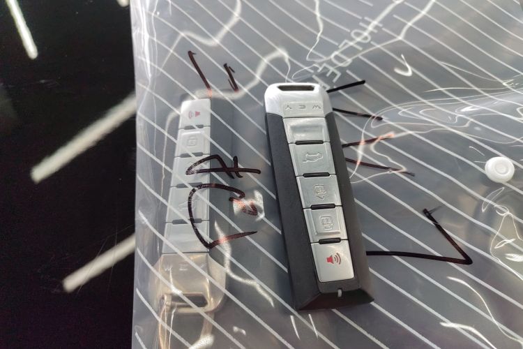 魏牌 VV7 2020款 2.0T 超豪型中控内饰11