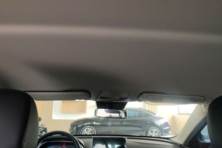 红旗E-QM5 2023款 改款 基础出行版局部细节22