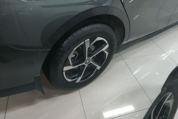 长安 逸动 2024款 1.5T GDI自动 畅享版车身外观6008