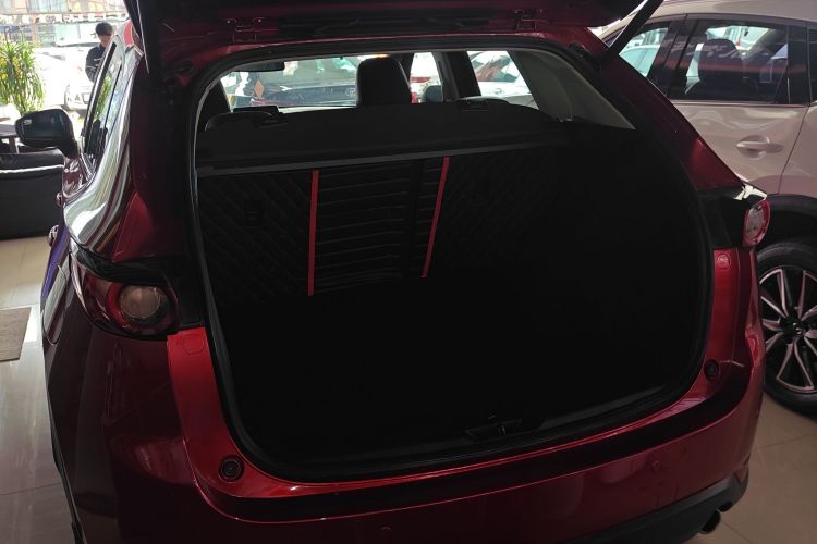 马自达CX-5 2017款 2.5L 自动四驱智尊型 国V机舱底盘23