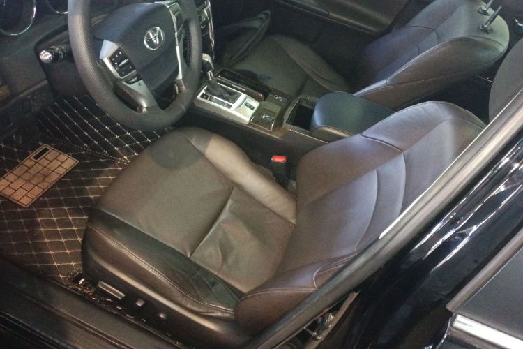 丰田 锐志 2013款 2.5V 菁锐版局部细节19