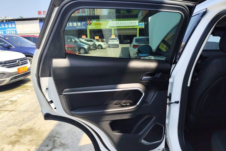 哈弗H6 2017款 红标 1.5T 自动两驱智尚型中控内饰7008