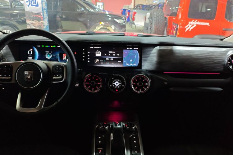 坦克300 2021款 城市版 2.0T 很有型中控内饰16