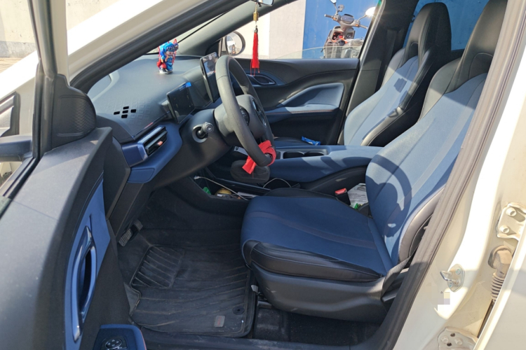 比亚迪 海鸥 2025款 305km 活力版中控内饰19