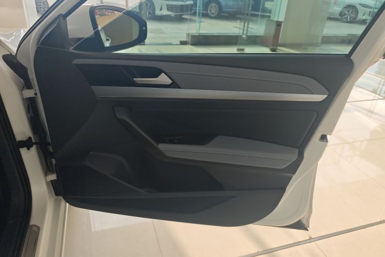 大众 朗逸 2024款 1.5L 自动满逸版中控内饰42