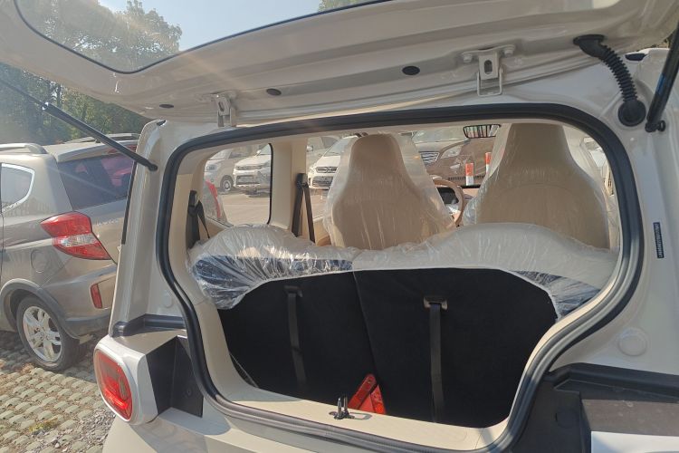 五菱汽车 宏光MINIEV 2024款 第三代 215km 青春版局部细节23