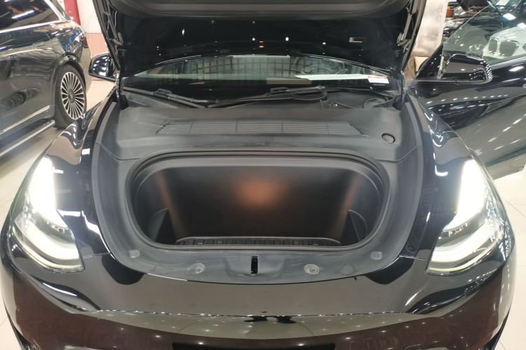 特斯拉 Model Y 2022款 后轮驱动版机舱底盘24