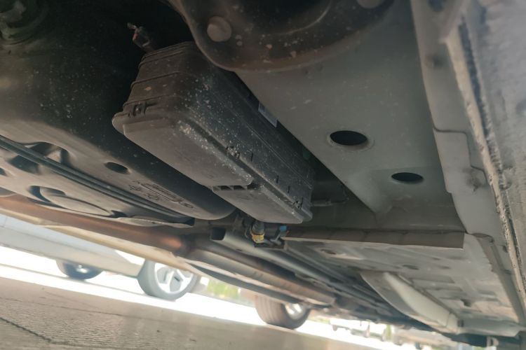 别克GL6 2021款 323T 轻混动互联豪华型局部细节9002