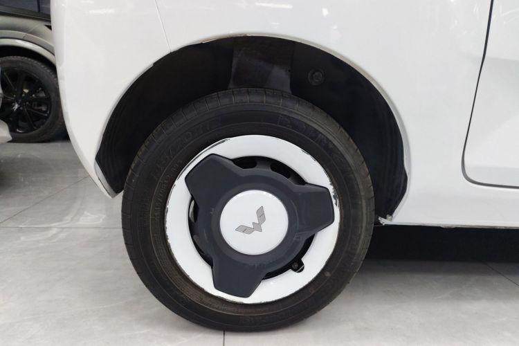 五菱汽车 宏光MINIEV 2022款 轻松款 磷酸铁锂车身外观6002