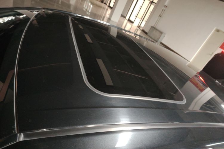 丰田 亚洲龙 2023款 2.0L 进取版局部细节57