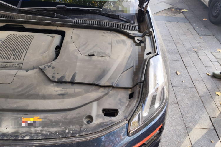 领克06 2020款 1.5T 耀Halo局部细节9007