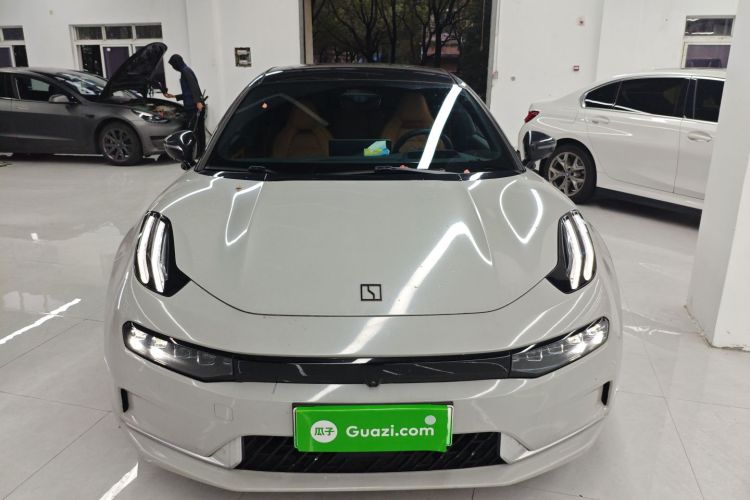 极氪001 2022款 超长续航双电机 YOU版车身外观6001