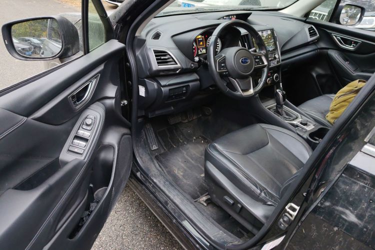 斯巴鲁 森林人 2019款 2.0i 豪华版EyeSight中控内饰20