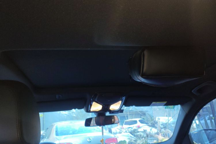 宝马5系 2018款 525Li M运动套装中控内饰22