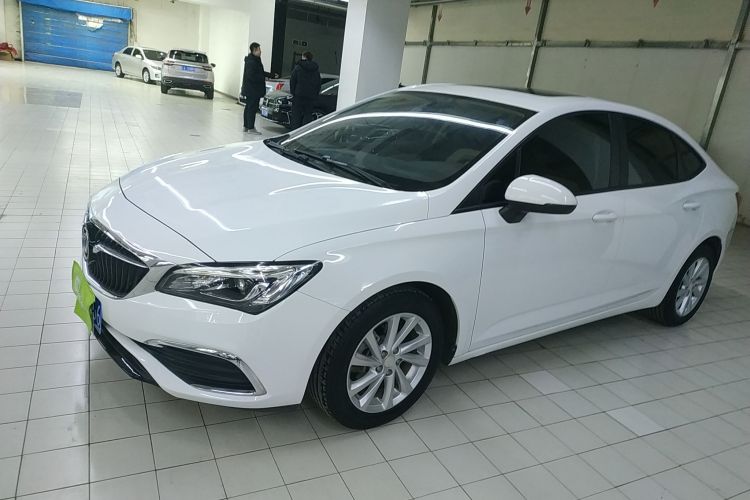 别克 威朗 2019款 三厢 15S 自动领先型车身外观4