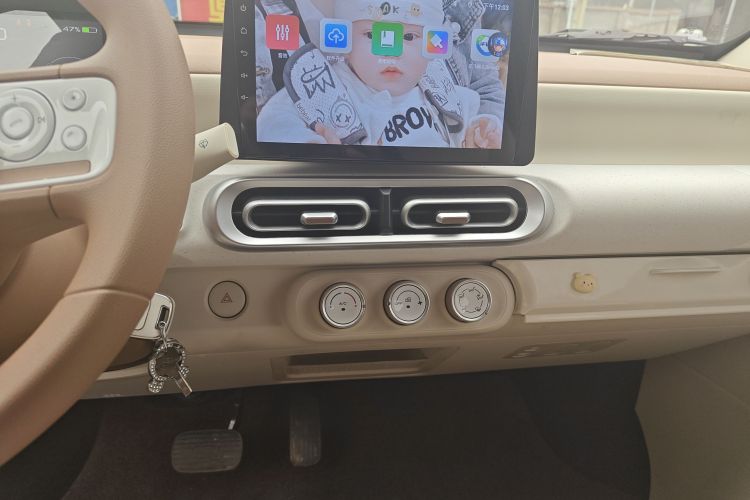 五菱汽车 宏光MINIEV 2024款 第三代 215km 青春版中控内饰16