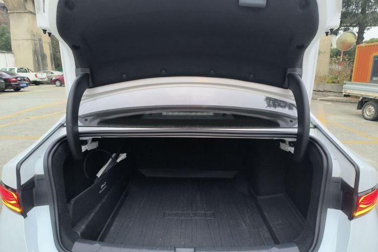 比亚迪 秦PLUS 2025款 DM-i 智驾版 55KM领先型局部细节23