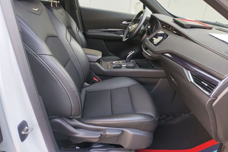 凯迪拉克XT4 2021款 28T 两驱技术型局部细节41