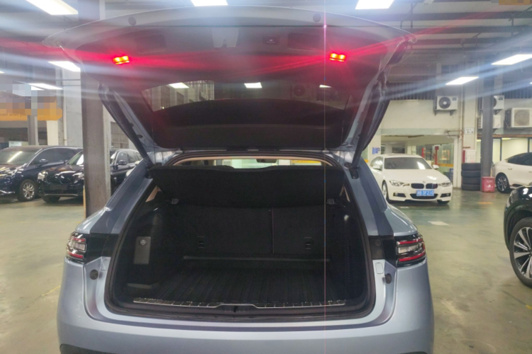 鸿蒙智行 问界M5 2022款 纯电四驱性能版局部细节23