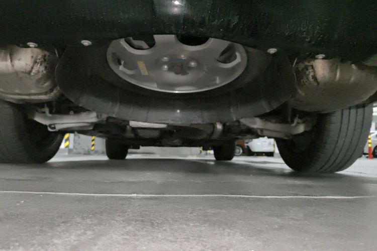 福特 锐界 2020款 EcoBoost 245 两驱豪锐型 7座局部细节9009