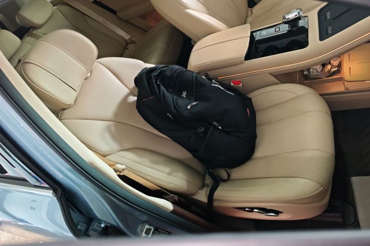 鸿蒙智行 问界M7 2024款 1.5T 智驾四驱Max版 5座局部细节41