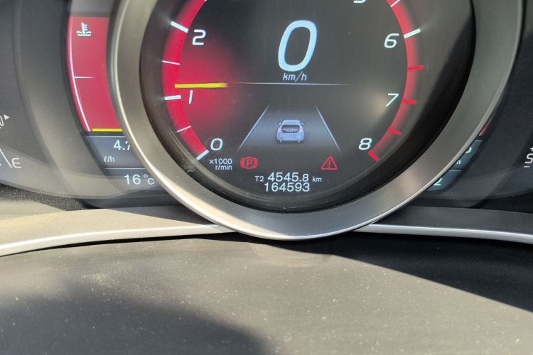 沃尔沃V40 2014款 2.0T 智雅版中控内饰15