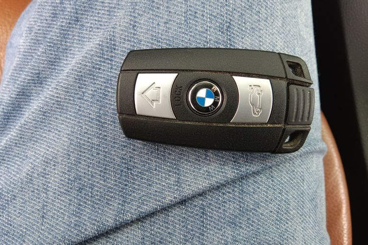 宝马3系(进口) 2011款 320i敞篷轿跑版中控内饰7001