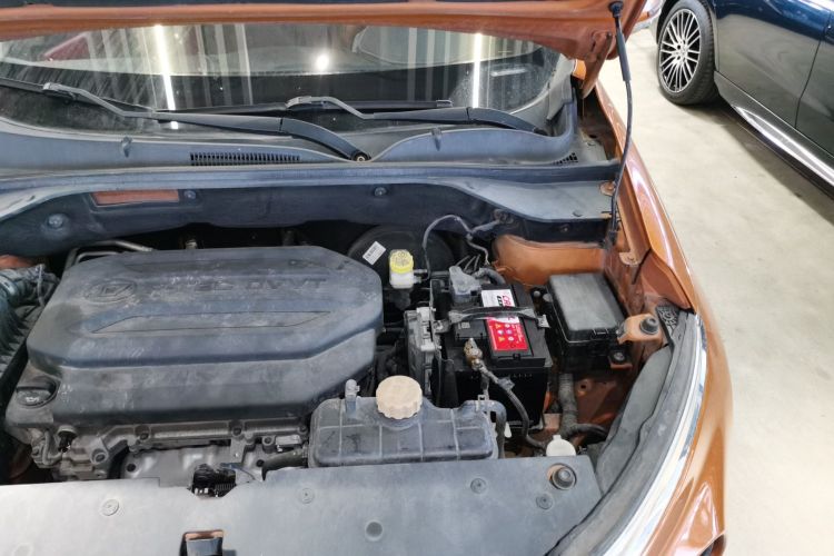 宝骏510 2017款 1.5L 自动时尚型机舱底盘26