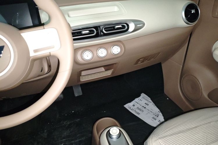 五菱汽车 宏光MINIEV 2025款 四门版 进阶款局部细节16