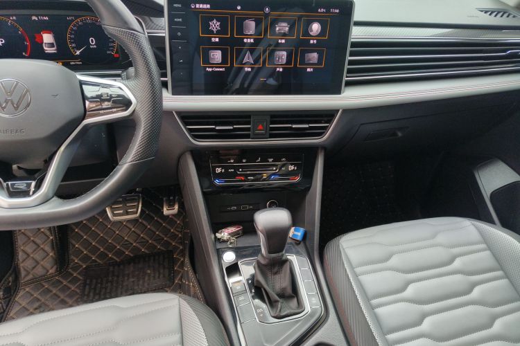 大众 途观X 2022款 330TSI 两驱越享版局部细节16