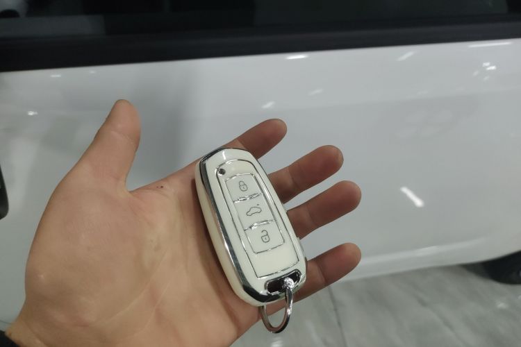 吉利银河 2024款 熊猫mini 200km 耐力熊中控内饰11