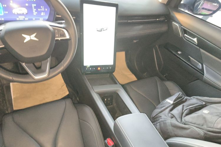 小鹏G3 2022款 G3i 460N中控内饰18