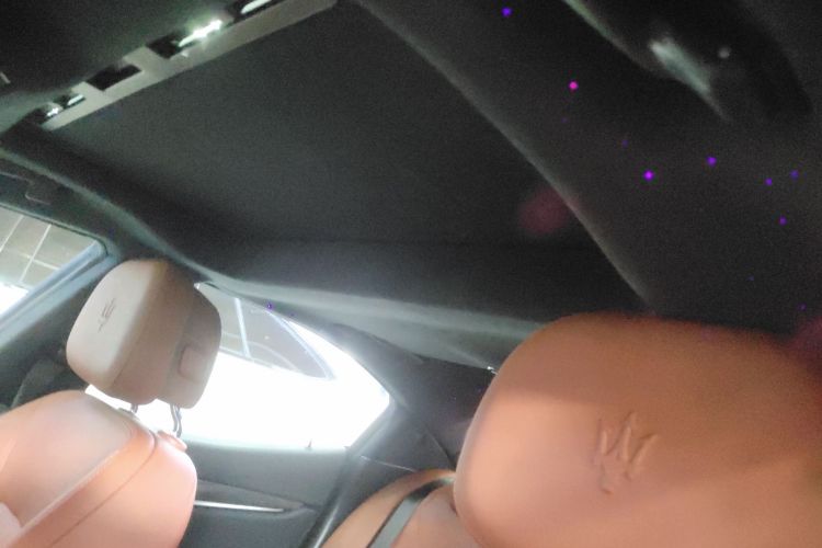 玛莎拉蒂 Ghibli 2018款 改款 3.0T 标准版局部细节22