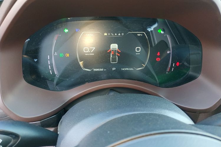 长城 炮 2021款 2.0T乘用全球版自动汽油四驱尊享型标箱拖挂版GW4C20B中控内饰15