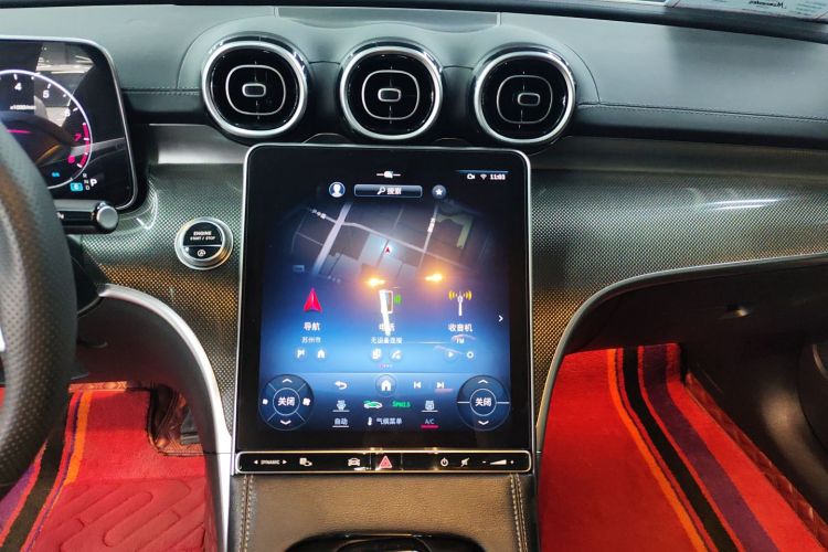 奔驰C级 2023款 改款二 C 260 L 运动版局部细节16